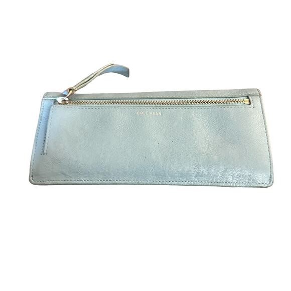 Cole Haan wallet in a pale green - Picture 2 of 7